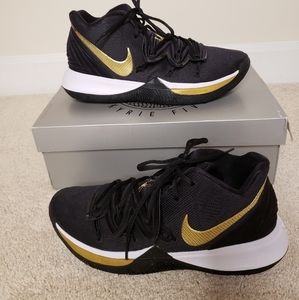 Nike Kyrie 5
